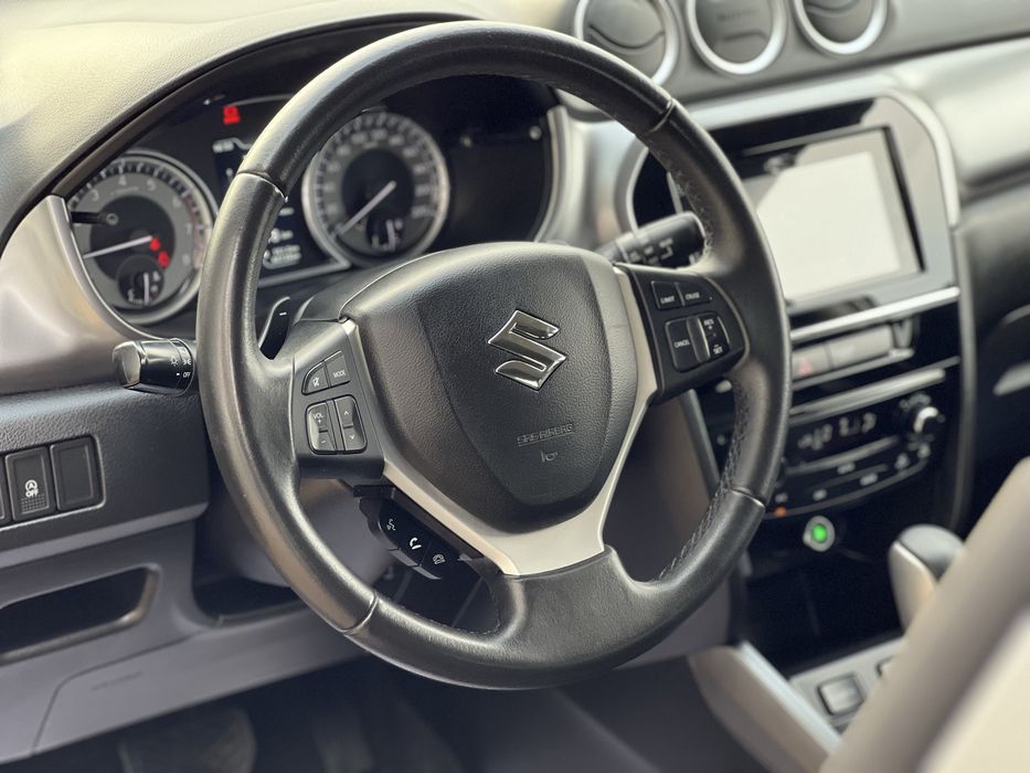 SUZUKI VITARA 1.4  - 140 CP  automata  80.728 KM • FACELIFT
