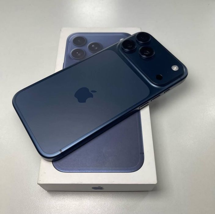 Iphone 17 pro max LLA