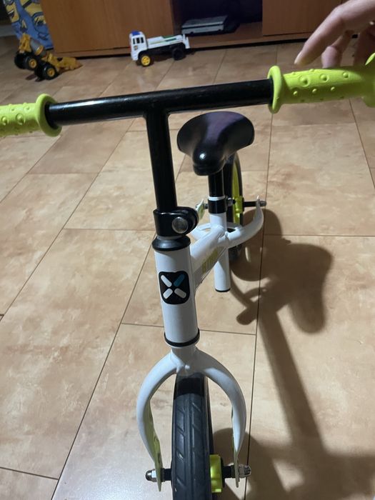 Bicicleta de echilibru