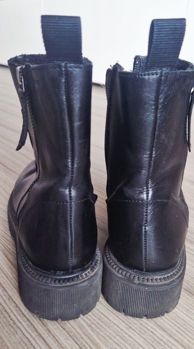 Ghete Lasocki piele mărime 36