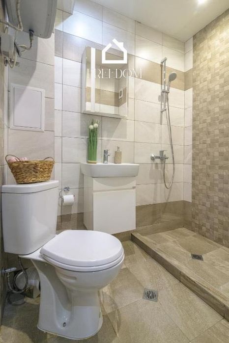 Дава се под наем Двустаен апартамент в Варна, Чайка - 62 кв.м за 770 € - Снимка #10