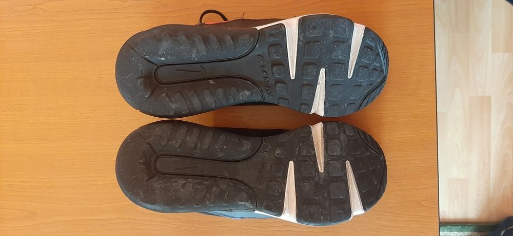 Adidasi nike air max 2090 originali marime 39 24,5 cm