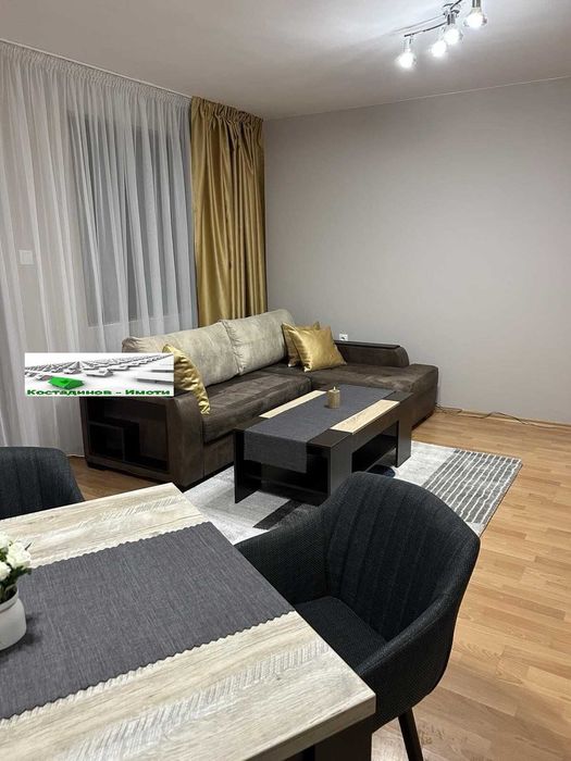 Дава се под наем Двустаен апартамент в Пловдив, Център - 70 кв.м за 698.19 € - Снимка #2