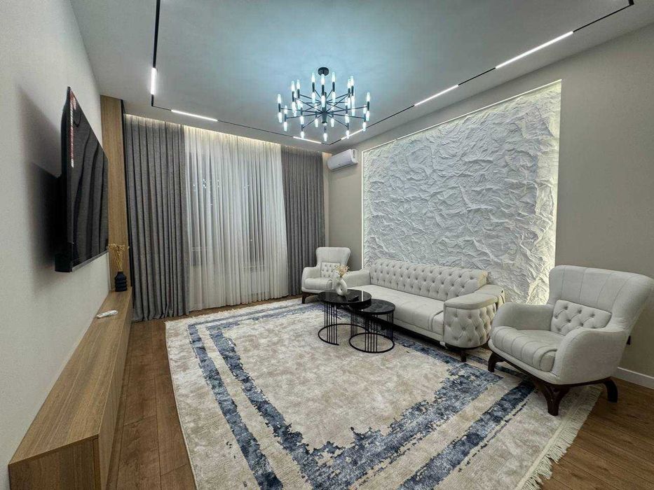 СРОЧНО
НОВОСТРОЙКА 4/3/10 Паркентская Real House с мебелью и техникой