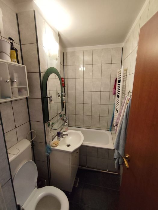 2 camere semidecomandat, Craiovita Noua, zona Materna