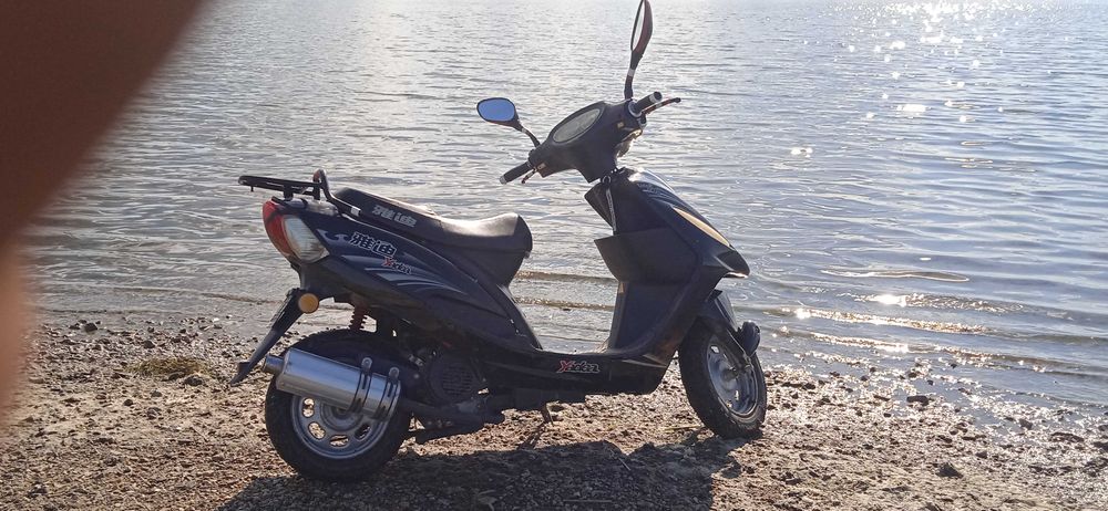 Скутер Yadea 49 куб