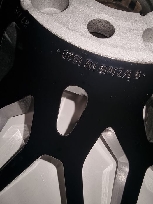 Jante aliaj  set BMW R19 fata R20 spate M3 G80 M4 G82  8093836 8093837