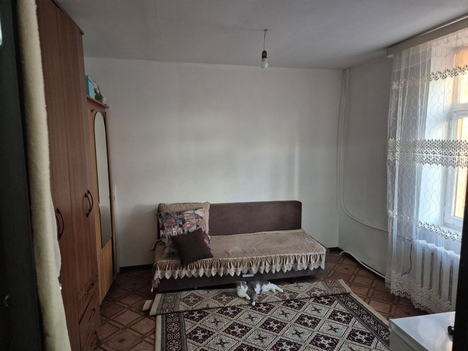 Продам дом 2 х этажный , 2 этаж