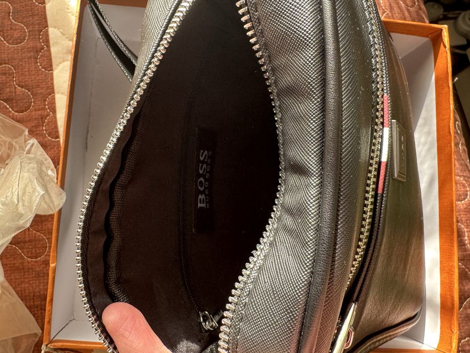 Мужская сумка через плечо