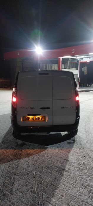 Renault Kangoo din 2015 motor 1.5 dci Volan pe dreapta Anglia