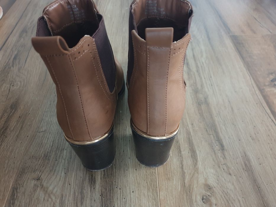 Botine 39  Papaya cizme ghete