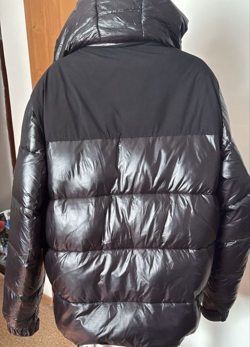 Продам зимнюю куртку