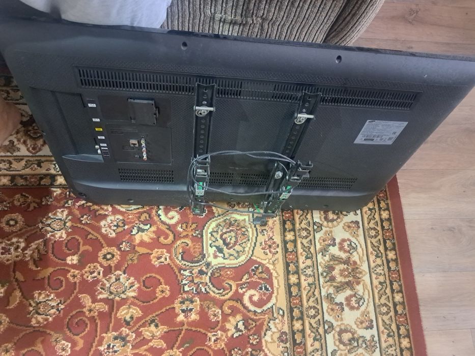 Продам Смарт ТВ " samsung"