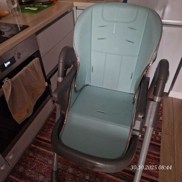 Продам стульчик для кормления