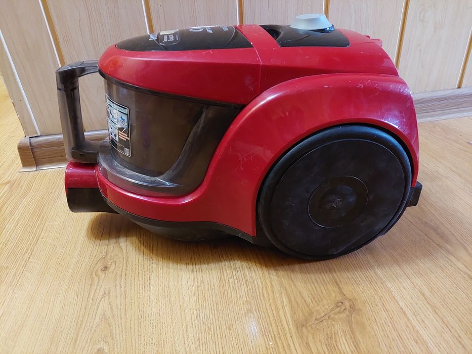 Продам пылисос    в