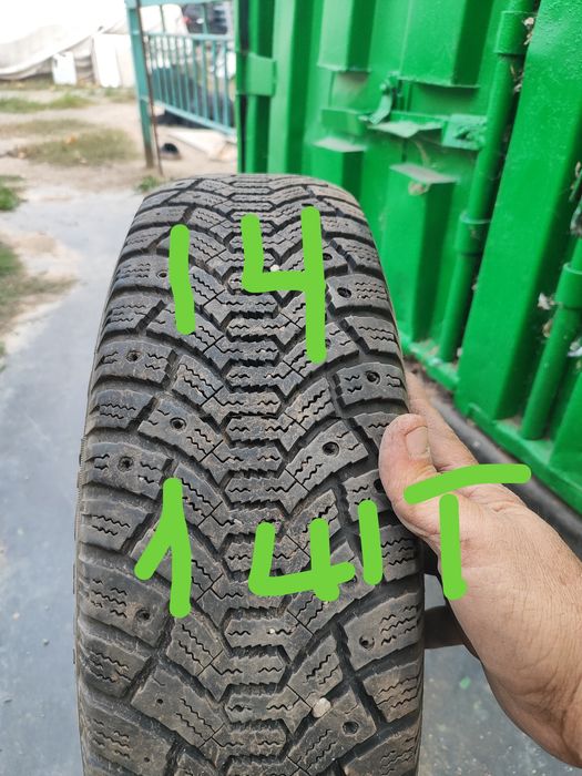 Продам покрышки легковой б,у