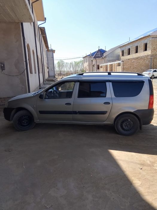 Лада Ларгус 2013