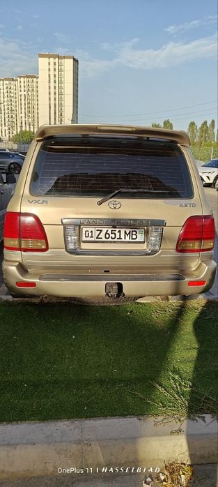 Toyota Landcrusier