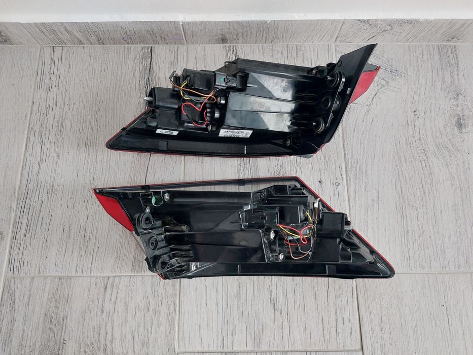 Stop stopuri stanga dreapta renault megane 4 originale