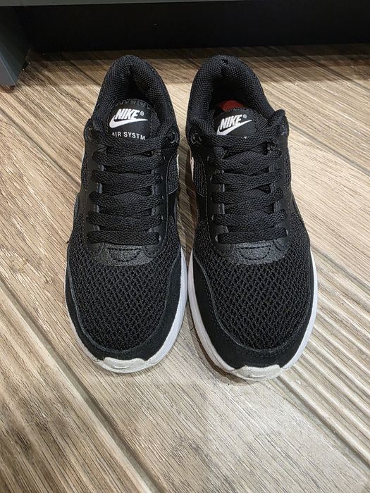 Дамски маратонки NIKE AIR MAX