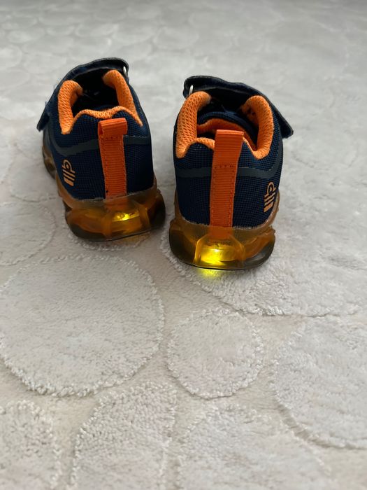 Бебешки/детски обувки и сандали