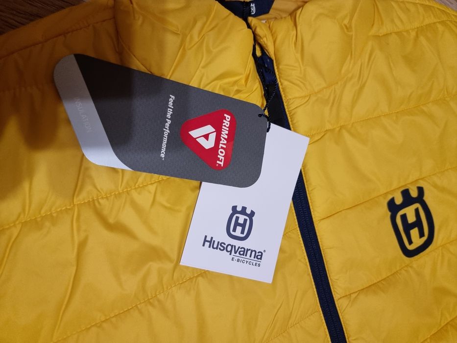 Пухено яке husqvarna