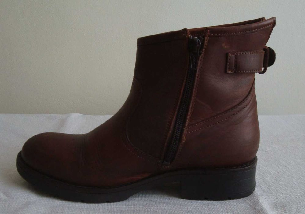 Botine  RAXELA, din piele naturala, 38.