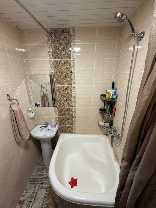 Продаётся 2-х комнатная квартира своя