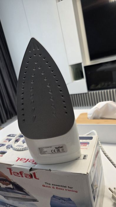 Masina de calcat TEFAL