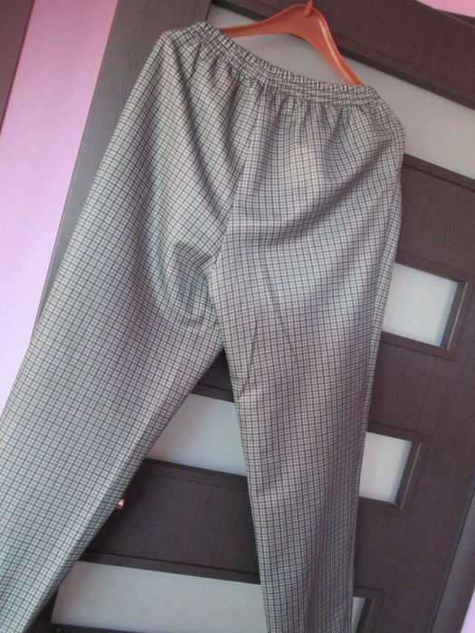 pantaloni patratele  dame