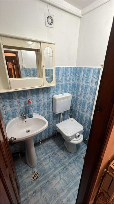 Vand apartament 4 camere