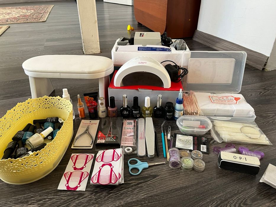 Продам набор маникюрный