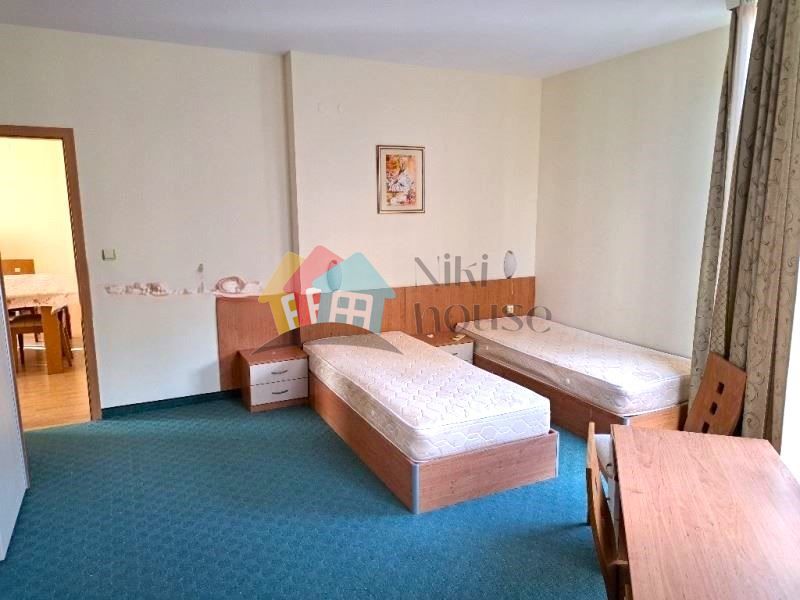 Продава се Тристаен апартамент в к.к. Златни пясъци - 136 кв.м за 728 €/кв.м - Снимка #3