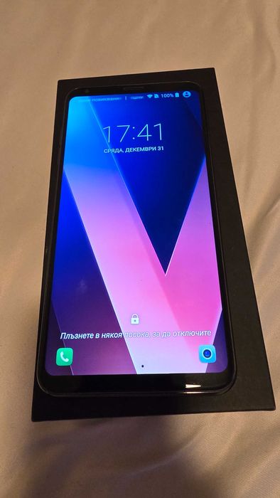 Смартфон LG V30 PLUS олед