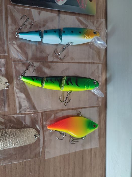 Set spinning naluci,shad,voblere,lingurite oscilante. NOI si folosite.
