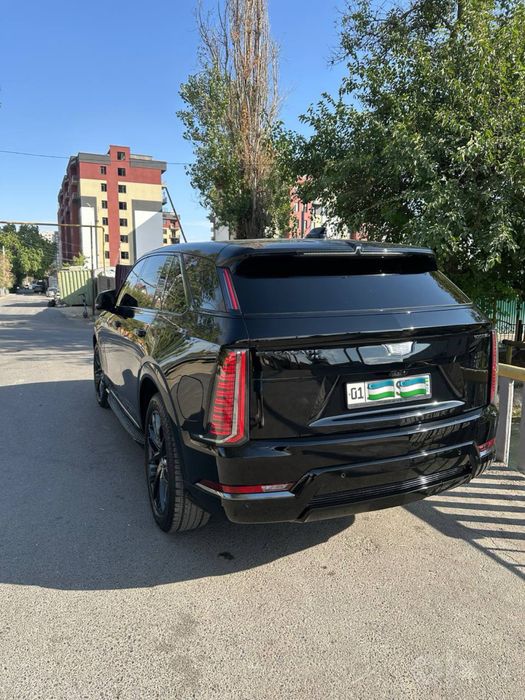 cadillac escalade iq 1000