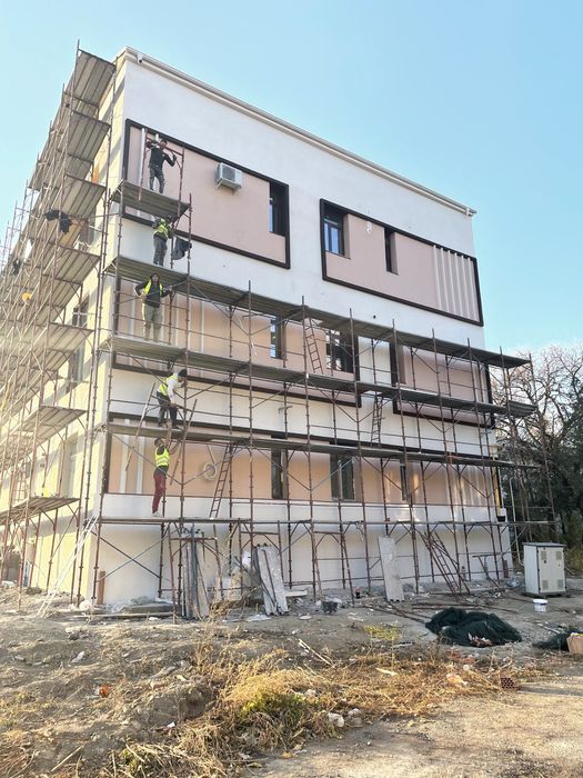 Constructii si renovari case/apartamente/spatii comerciale
