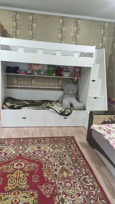 Кровать двухярусная