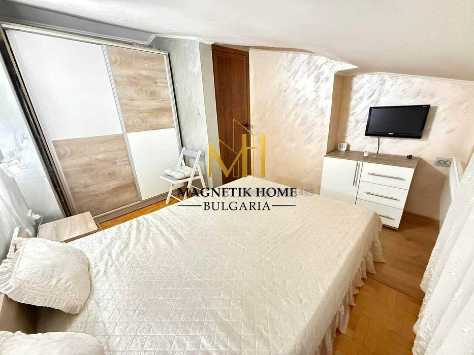 Дава се под наем Тристаен апартамент в Бургас, Възраждане - 85 кв.м за 663 € - Снимка #2