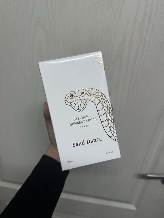 Stephan humbert lucas sand dance
