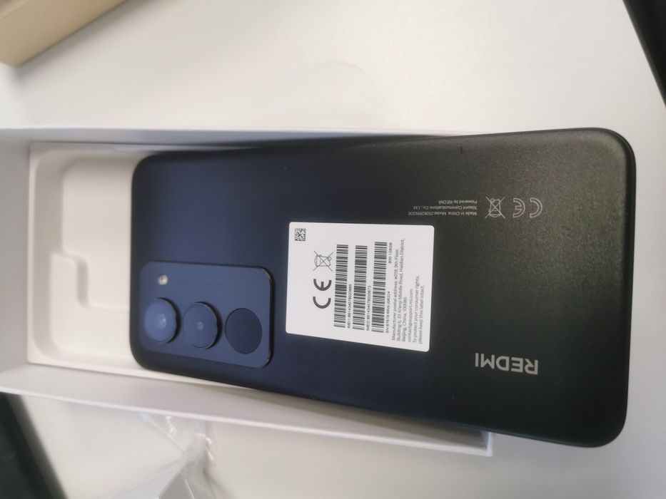 Motorola Edge 50 Fusion,   Redmi 15