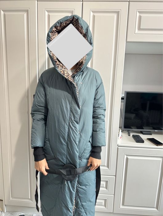 Пуховик зима осень с капюшоном