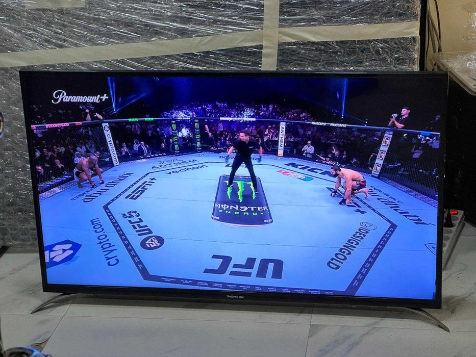 Смарт Телевизор Thomson 43UD6306