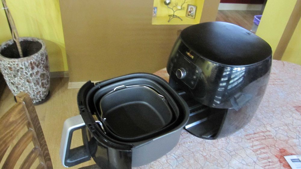 Еърфраер Philips HD9650 в гаранция