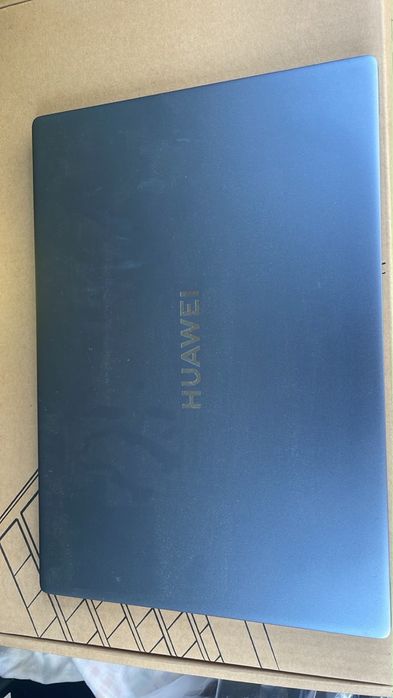 Huawei MateBook D 16