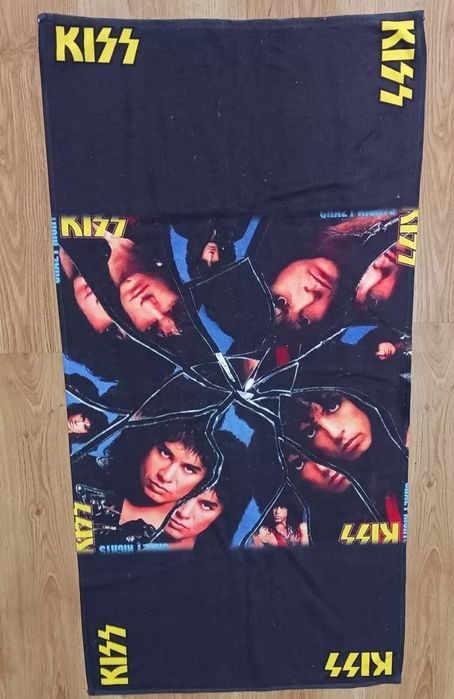 Нови метал и рок кърпи 140 см./70 см..