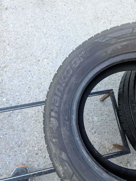 SET 2 Anvelope Vara 215/65 R16C HANKOOK Vantra LT 109/107T