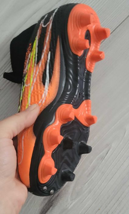 Crampoane de fotbal marimea 34