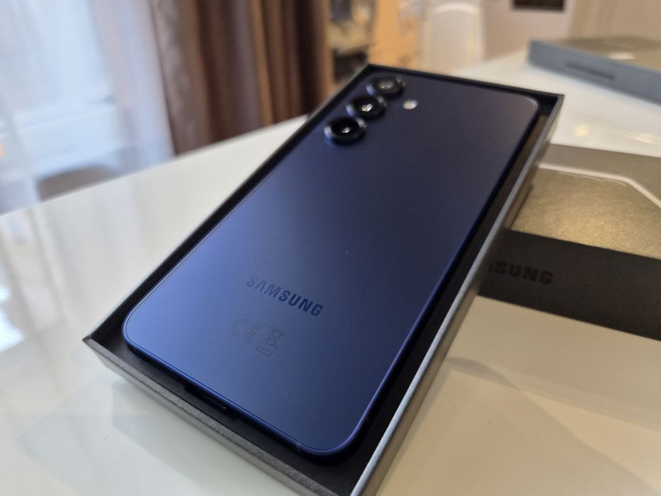 Samsung Galaxy S25 като нов с гаранция