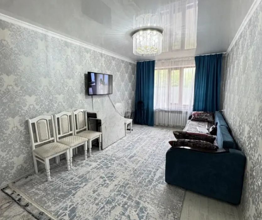 продам 3-х ком. 56кв. 5мкр. 1-этаж
